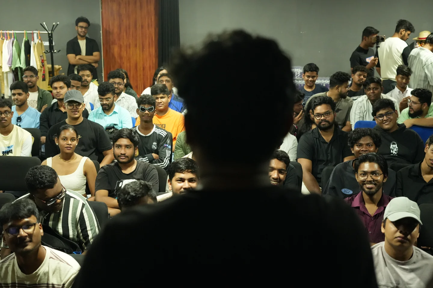 Gaming & Community Zone